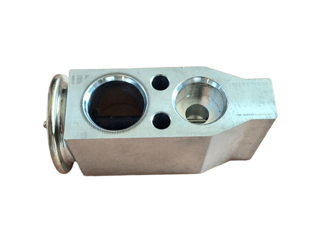 КЛАПАН РАСШИРИТЕЛЬНЫЙ КОНДИЦИОНЕРА F3000/X5000/X6000 SHACMAN, AT