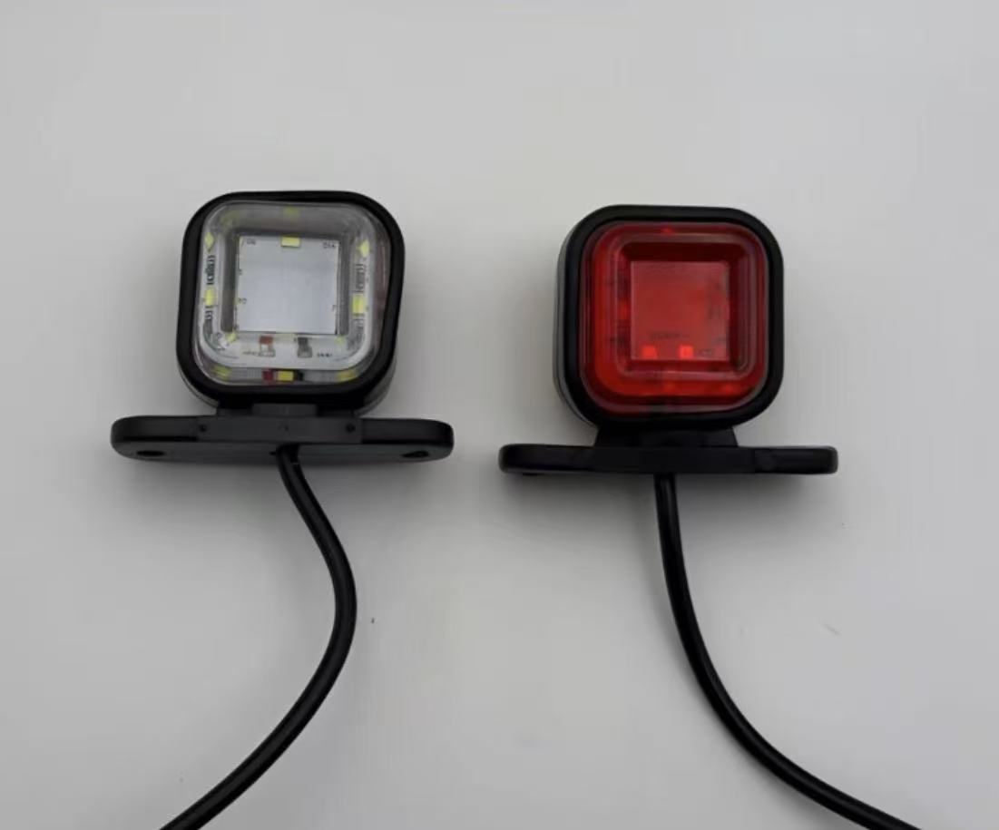 ФОНАРЬ ГАБАРИТНЫЙ ПРИЦЕПА LED 12-24V 04617 БЕЛЫЙ, AT